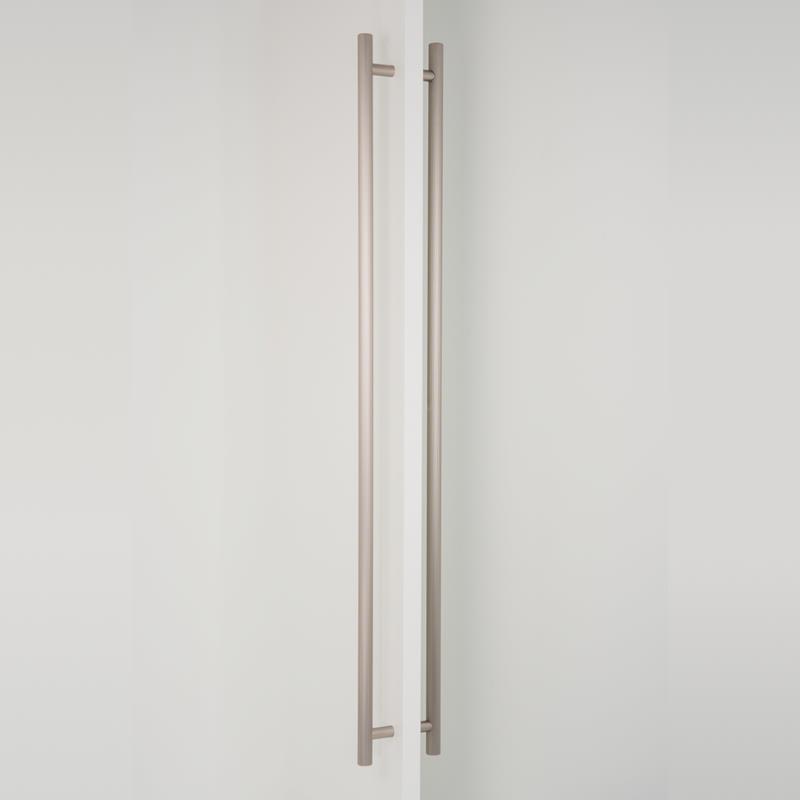 Image Handle BOTO BIG V0718 stainless steel finish 1024 mm back-to-back mounting