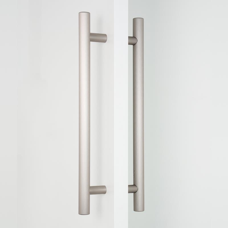 Handle BOTO BIG V0718 stainless steel finish 320 mm back-to-back mounting