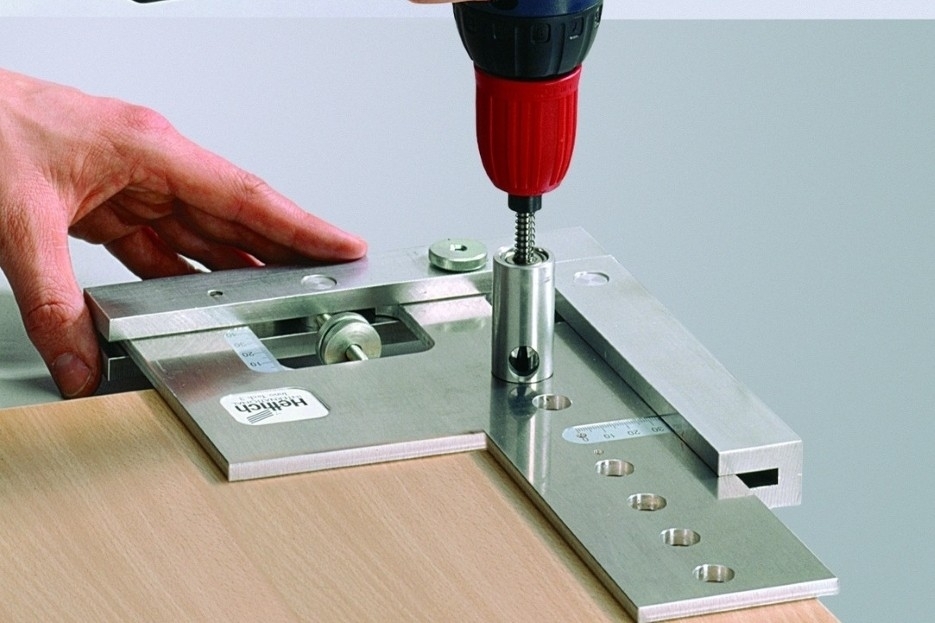 Practica drill jig and face angle